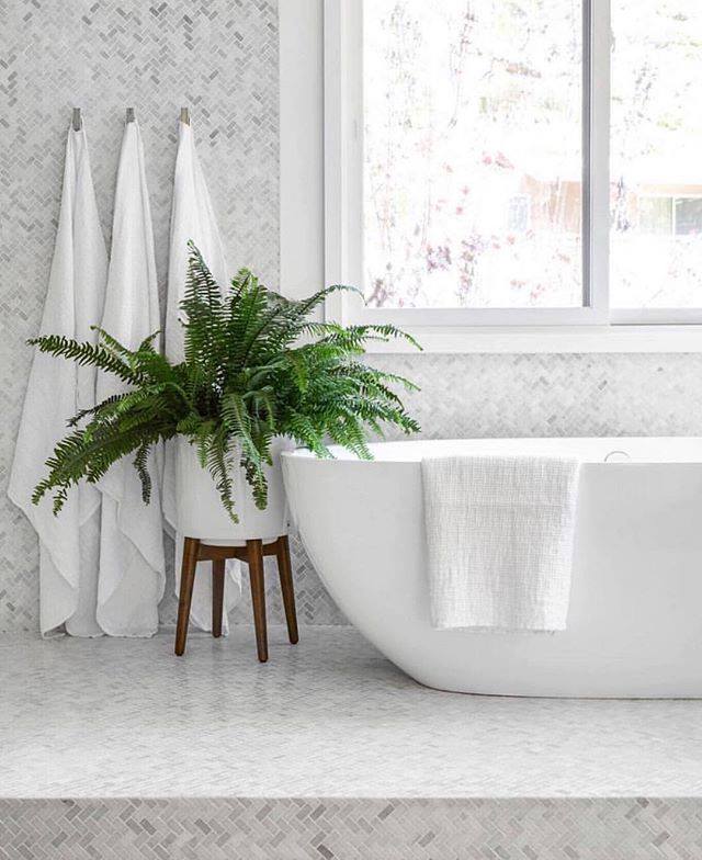 Victoria & Albert Barcelona freestanding bath.