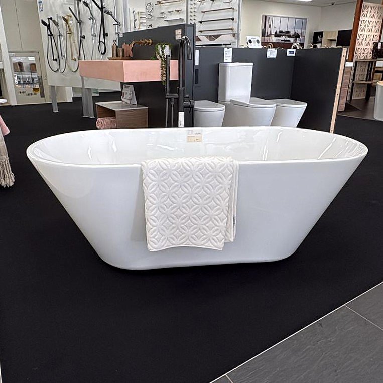 spello oval freestanding bath