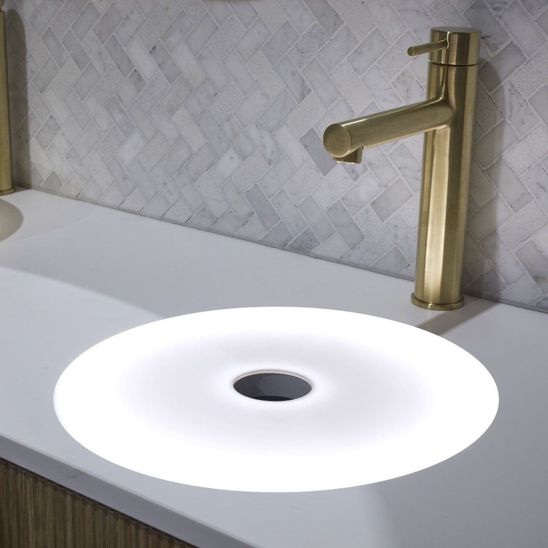 the basin lab illumi lightbox