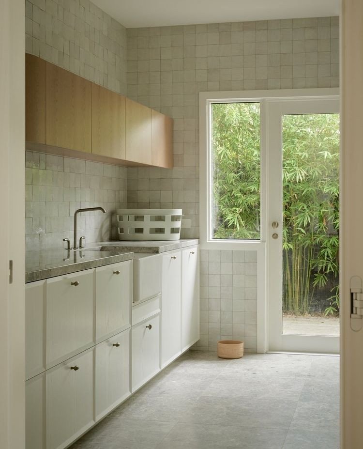 Turner & Hastings Novi 60 fireclay sinks.