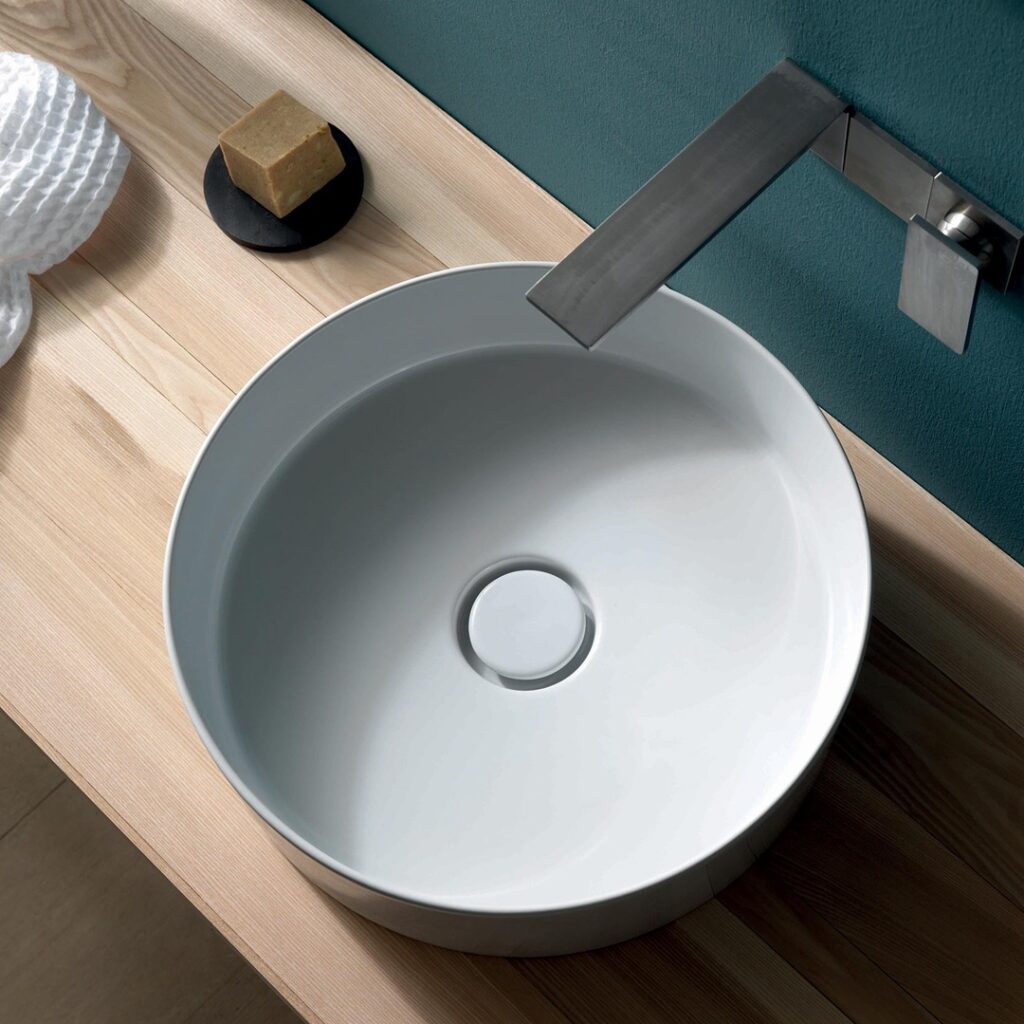 studio bagno shard x circle above counter basin